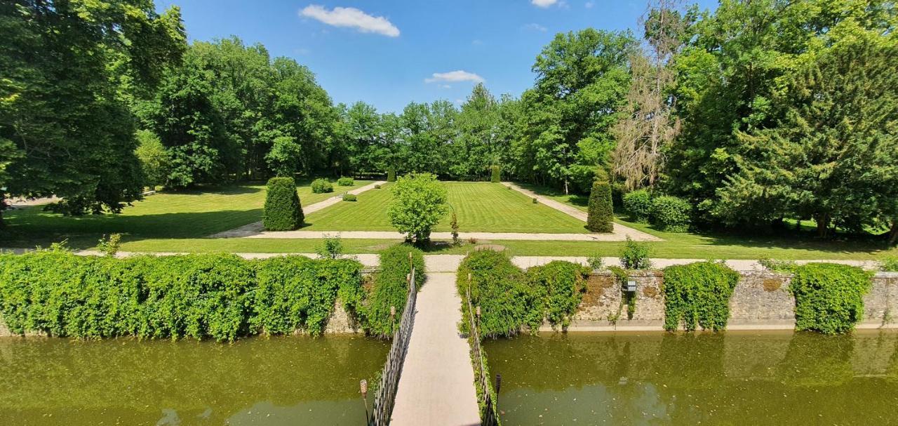 Chateau De La Cour Senlisse Kültér fotó